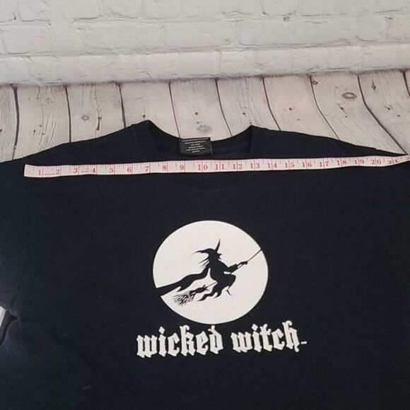 Vintage 90s Wicked Witch Halloween Black T-shirt - Picture 8 of 11